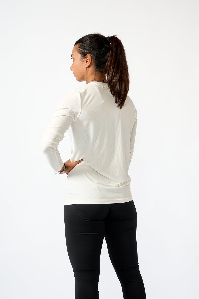 Beyond Women's White Long sleeve Training T-shirt - Image 3